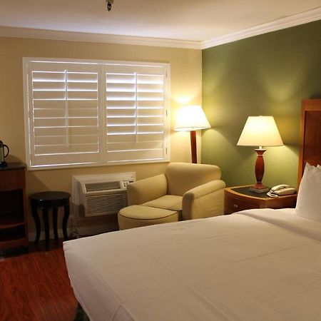 Garvey Inn Monterey Park Ngoại thất bức ảnh
